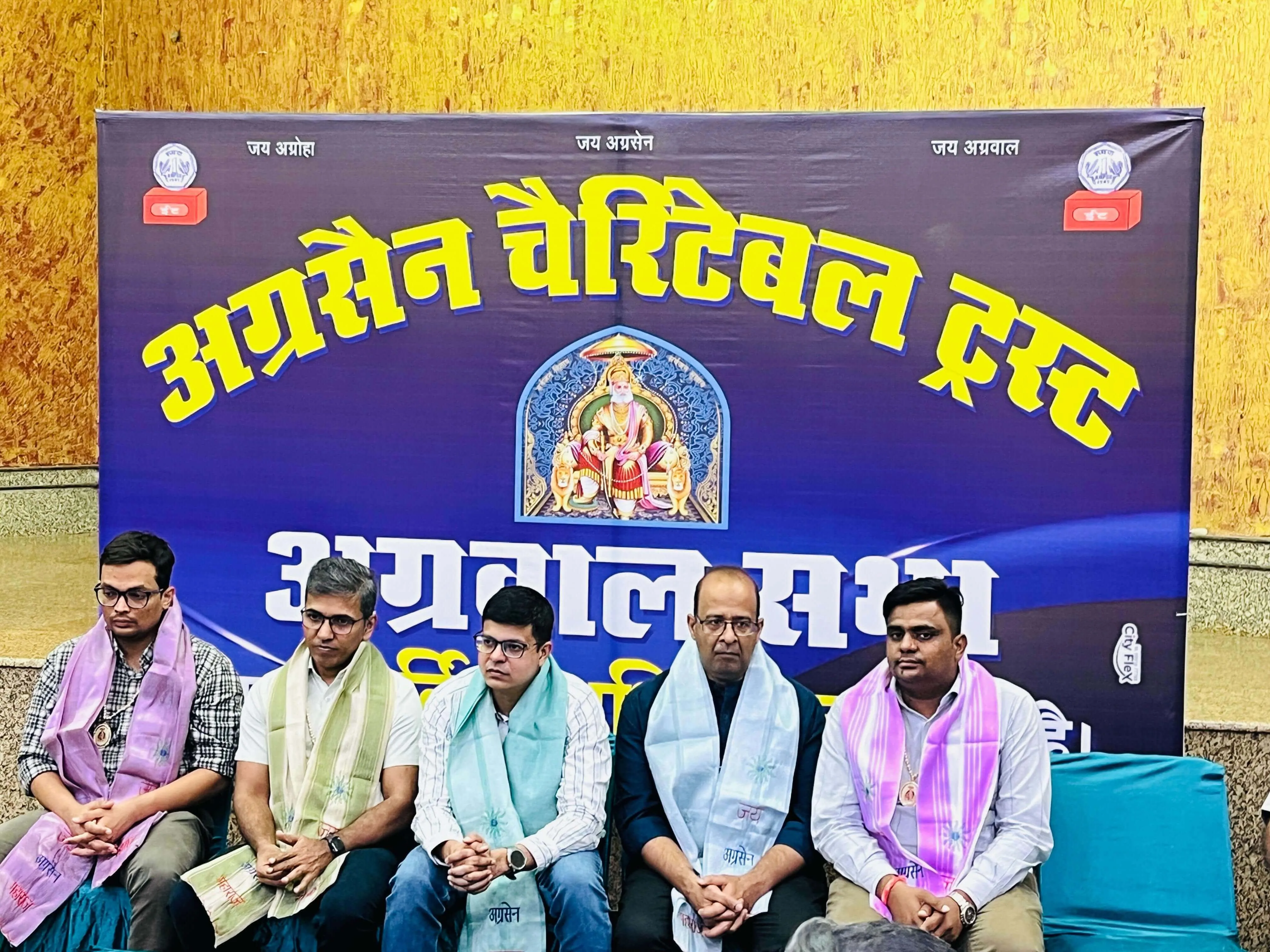 Felicitation-by-Agrawal-Samaaj2